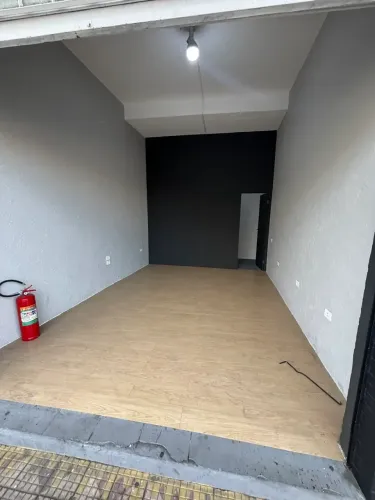 Excelente Ponto Comercial no Centro de Caraguatatuba