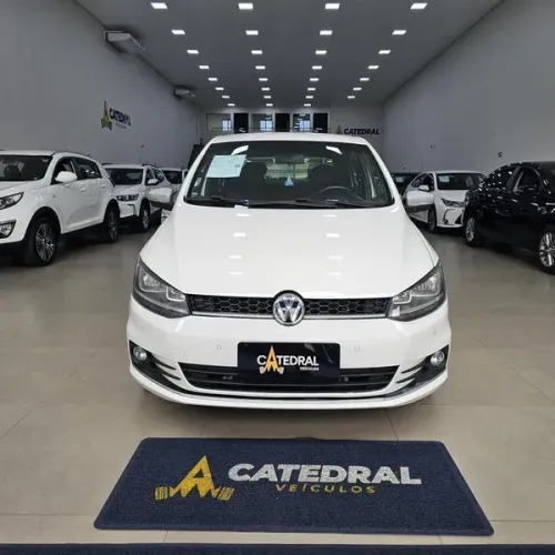 Volkswagen Fox Rock IN RIO 1.6 MI Total Flex 8V 5P 2016