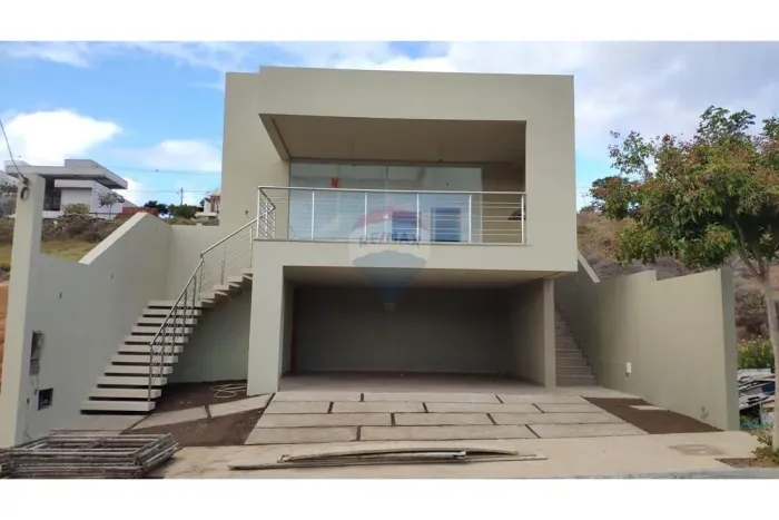 Casa Moderna em São Judas Tadeu, Jequié!