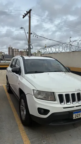 Jeep Compass Sport 2.0 16V 156cv 5P 2013