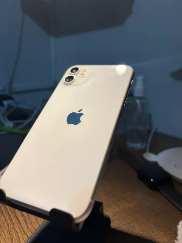 Apple iPhone 11 branco 