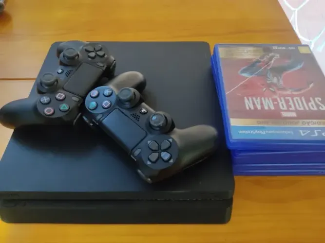 PS4