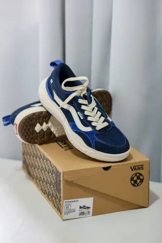 TÊNIS Vans UltraRange Neo VR3 Original - Navy/True Blue - Tam. 41