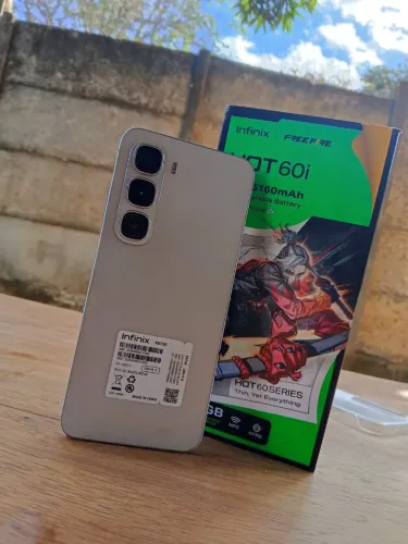 Celular Infinix Hot 60i