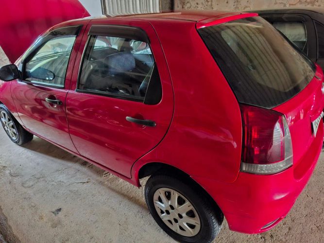 Imagem de Fiat Palio 1.0 Economy Fire Flex 8V 4P 2013