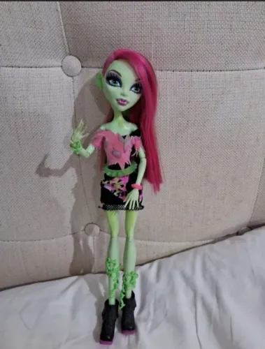 boneca monster high venus mcflytrap