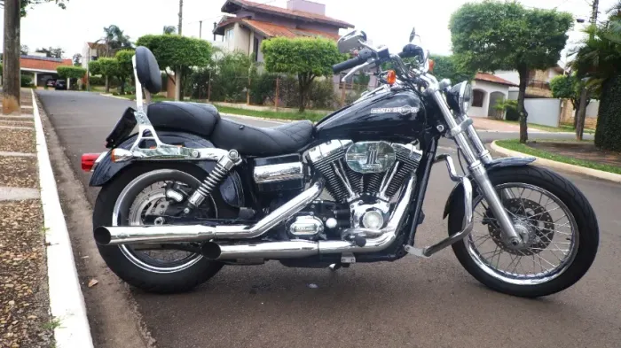 Harley-Davidson Dyna Super Glide Custom 2011 - 51.700 km