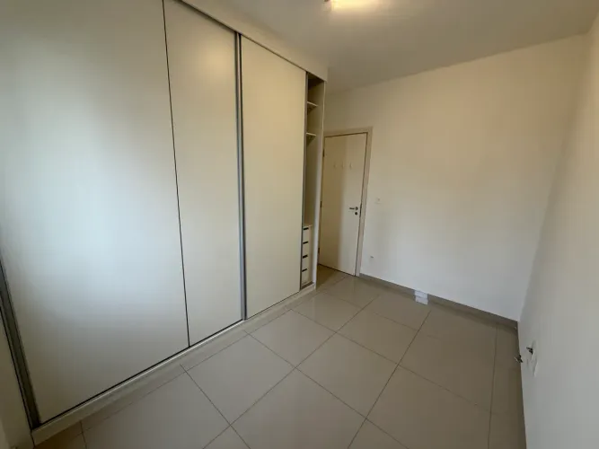 Apartamento com 2 dormitórios + suite no Edifício Pienza em Taubaté