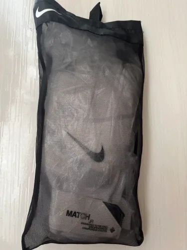 Luva de goleiro infantil Nike match jr branca