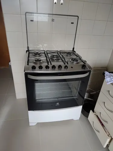 Vende se fogao eletrolux