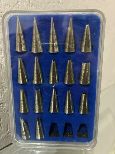 17 Bicos de confeitar PME