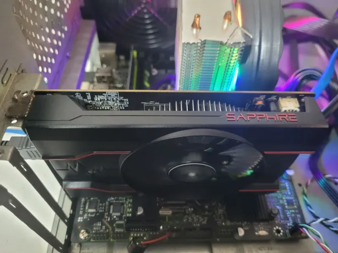 Placa de video radeon RX 550 4GB oc Pulse