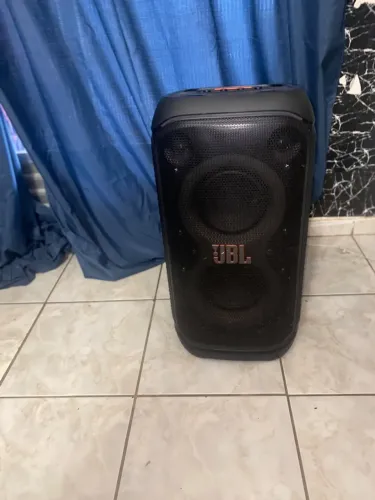 Vendo JBL PARTY BOX STANG 320