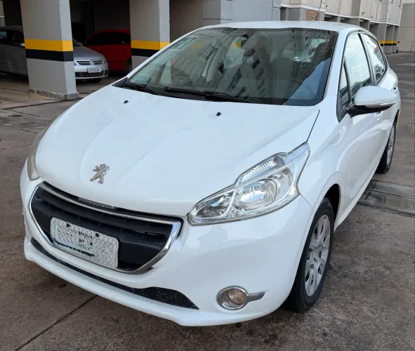 Peugeot 208 Active/active Pack 1.5 Flex 8V 5P 2014