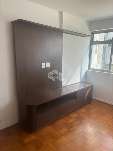 Vendo/Alugo Apartamento com Quintal na Santa Cecilia