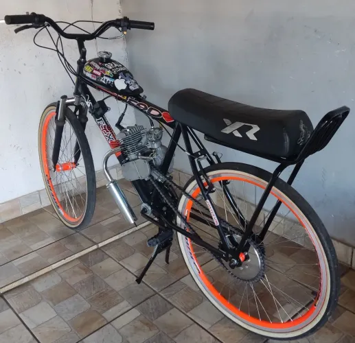 Vendo Bicicleta Motorizada 80Cc