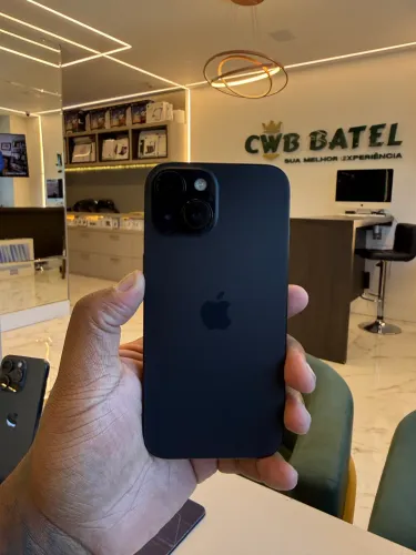 iPhone 15 Preto 128Gb Bateria 85% - Usado