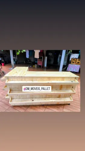 Balcão caixa de pallet 