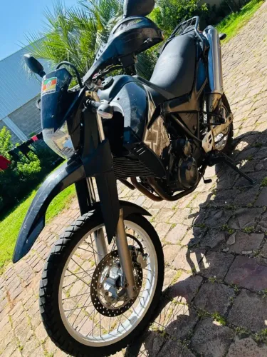 XT660R 2005 PRETA EM ÓTIMO ESTADO - BAIXA KM