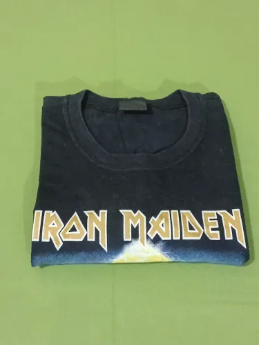 Camiseta unissex infanto juvenil do iron  maiden