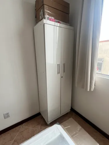 Armário / sapateira