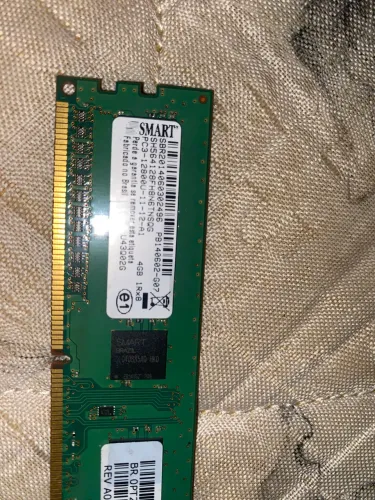 Kit 2 Memórias RAM DDR3 4GB (8GB Total) - Perfeito Estado