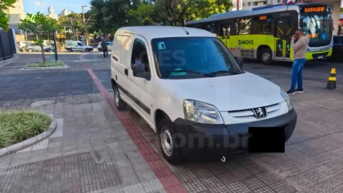 Peugeot Partner Furgão 1.6 16v/ 1.6 16V Flex 3P 2020