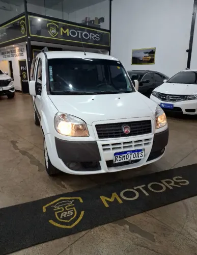 Fiat Doblo Attractive 1.4 Fire Flex 8V 5P 2015