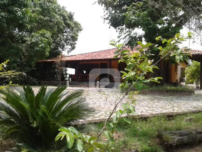 EXCELENTE CHÁCARA EM SILVA JARDIM!