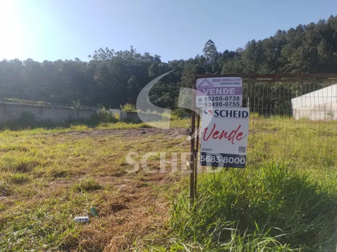 Terreno para Investimento , Próximo ao Centro de Itapecerica da Serra!
