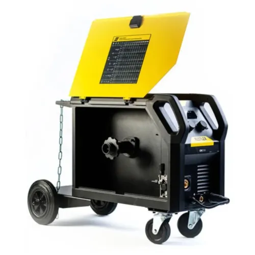 ESAB RUSTLER EM 215i Máquina de solda. 