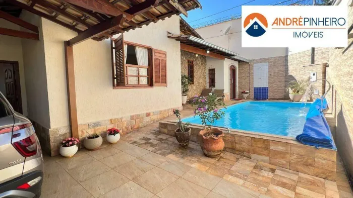 Casa para aluguel em Itapoã (BH) com 3 quartos, suíte, piscina e varanda gourmet
