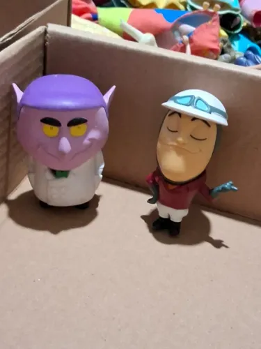 Bonecos personagens Corrida maluca 