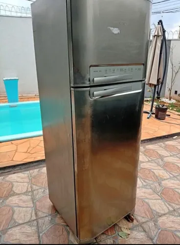 Geladeira Eletrolux