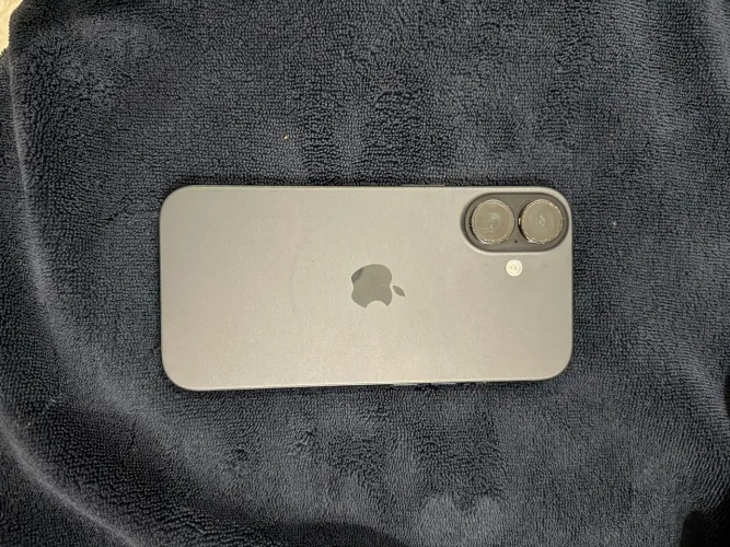 iPhone 16 128gb