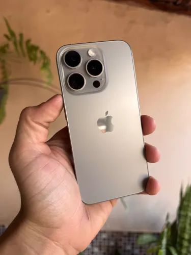 iPhone 15 Pro 256GB 85% ?