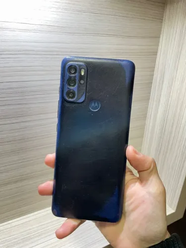 Moto G60s trincado mas funcionando..