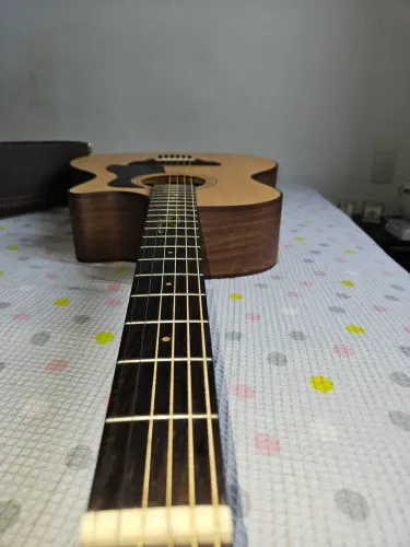VENDO VIOLÃO TAGIMA OLIVE GRACE CACAU SANTOS ?