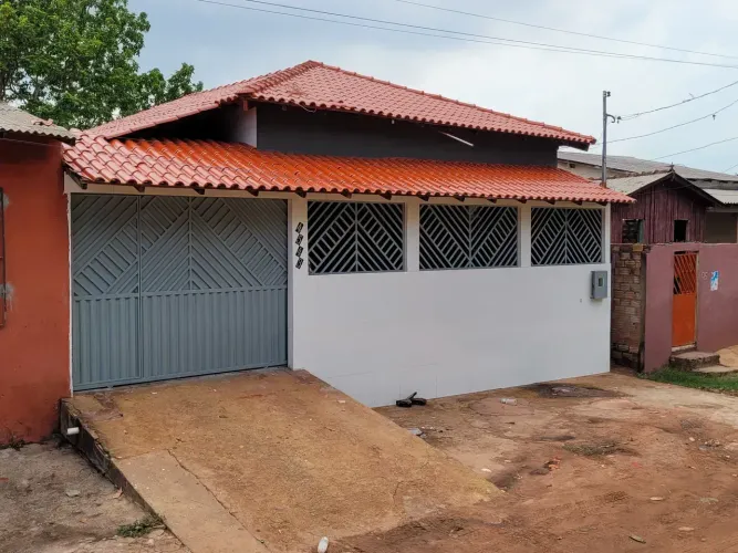 VENDA DE CASA SEMI-MOBILIADA NO SANTO ANDRÉ PRONTA PRA FINANCIAR