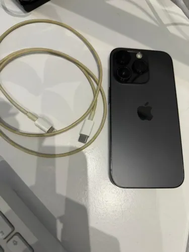 Vendo IPhone 14 Pro - Excelente estado !!!