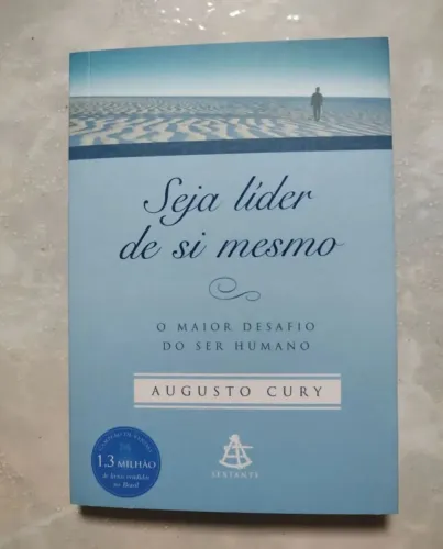 Livro auto ajuda.