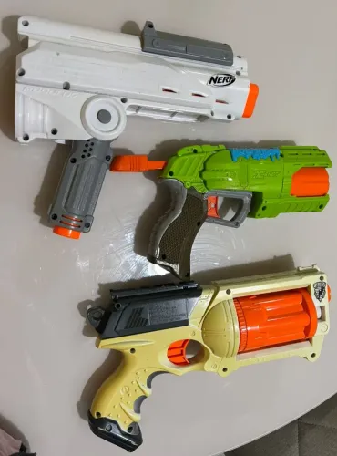 Brinquedos Nerf (3 Unidades) - (Maverick, Modulus e Bug Attack) Barato para sair hoje!