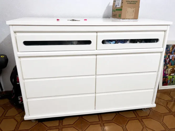 Vendo Cômoda