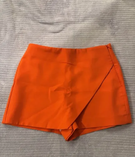 SHORT SAIA ZARA P