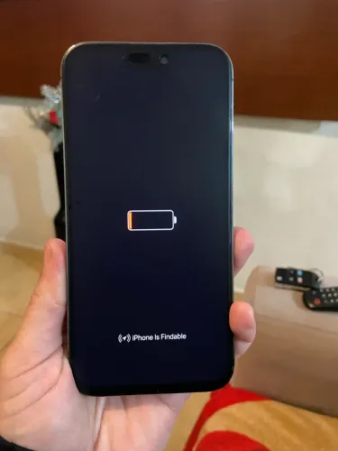 Vende-se esse celular IPhone 14 Pro Max