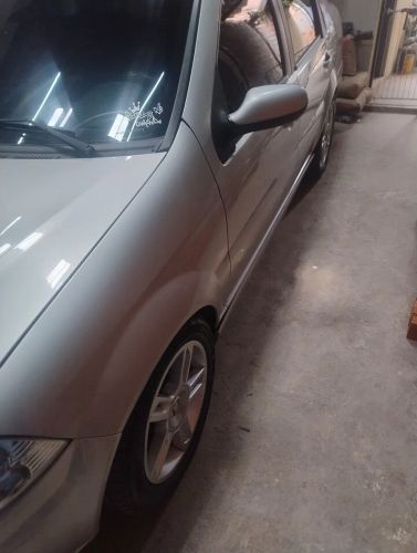 Imagem de Fiat Siena EL 1.0 MPI Fire Flex 8V 4P 2011