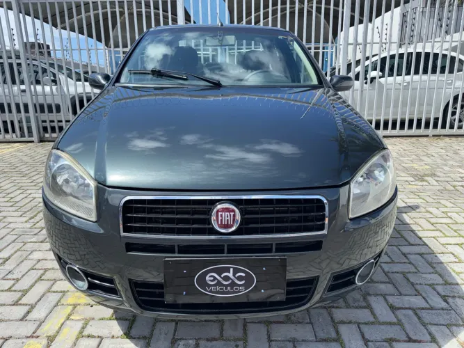 Fiat Siena EL Celeb. 1.0 MPI Fire Flex 8V 4P 2010