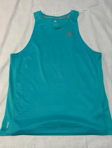 Regata Adidas 