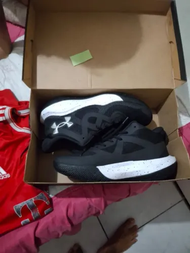 Tênis under Armour bankshot