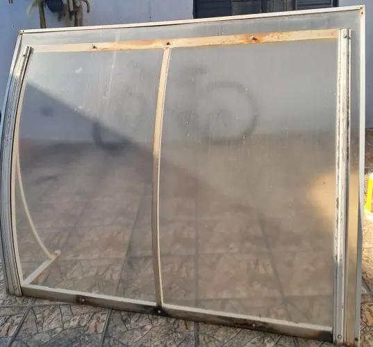 Toldo medindo 1.80 por 1.50 prescisa pintar